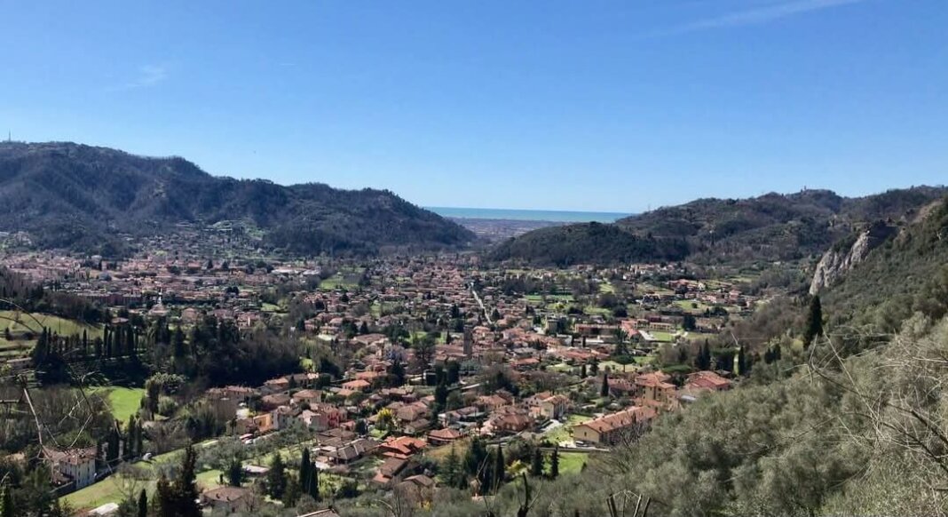Viareggio camaiore giro d'italia 2023