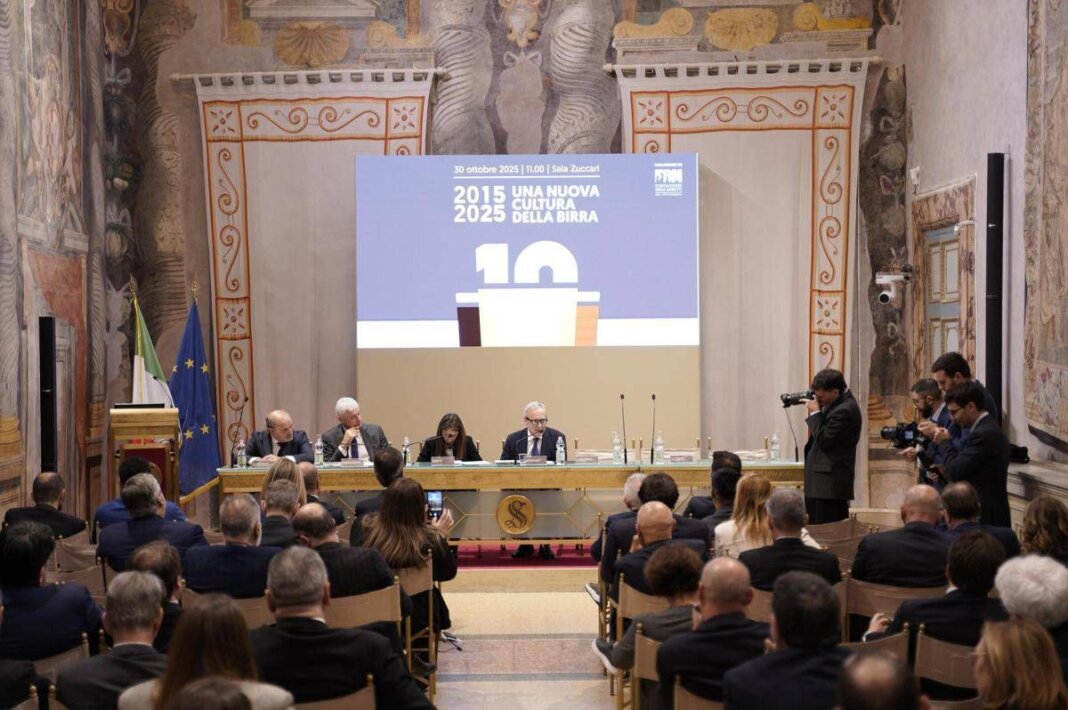 Lo studio, da birra 92 miliardi di euro di ricchezza generata in dieci anni