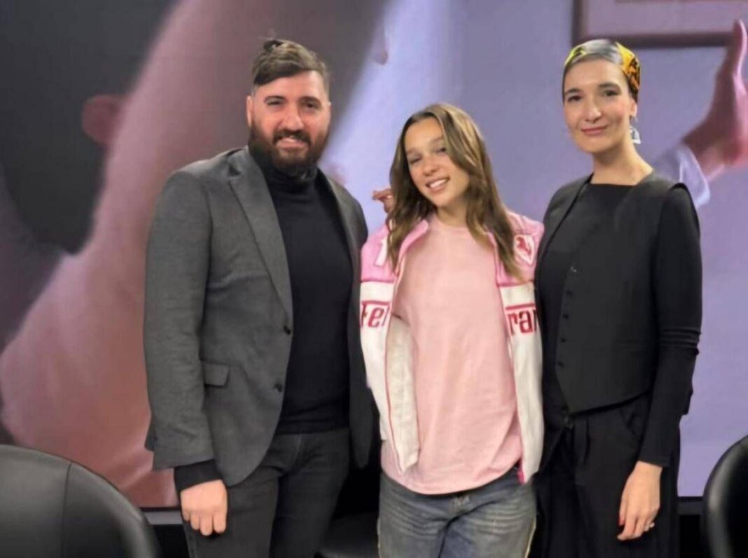 Sarah Toscano ospite all’Adnkronos: “Il sogno? Un duetto con Elodie ed Emma. A Sanremo torno solo con il pezzo giusto”