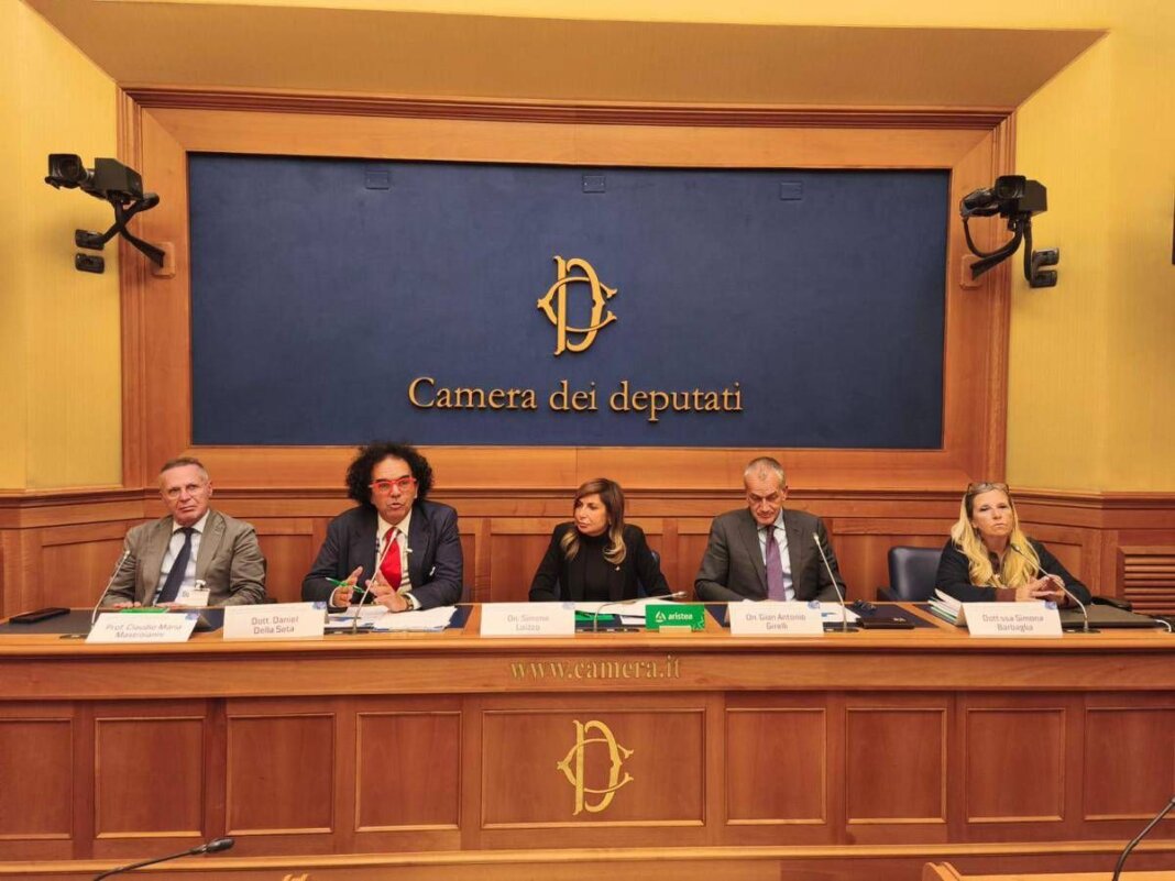 Vaccini anti-Rsv, appello di specialisti e pazienti per rimborsabilità in adulti fragili